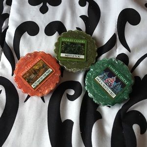 Bundle of 3 yankee wax melts!