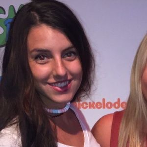 Meet your Posher, Daniella