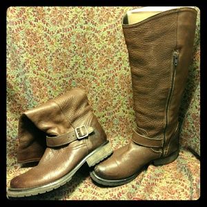 Leather Steve Madden boots size 9