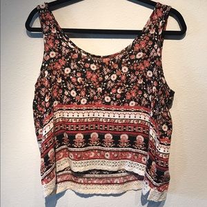 🍂🌞🍁🌻Boho cropped tank top