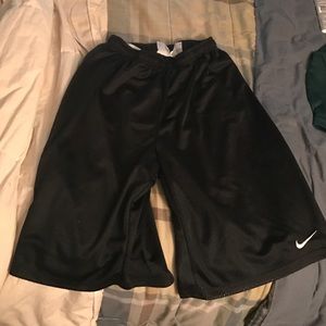 Nike shorts black