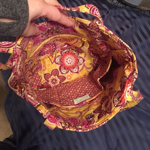 Vera Bradley Bali Gold small purse! - Picture 3 of 3