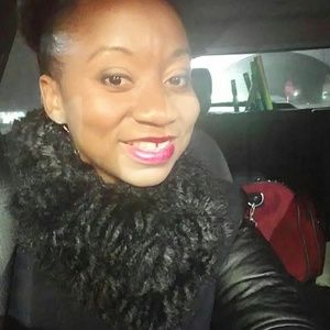 Meet your Posher, Regina