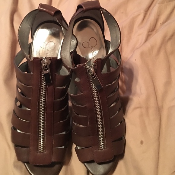 Heels - Picture 2 of 2
