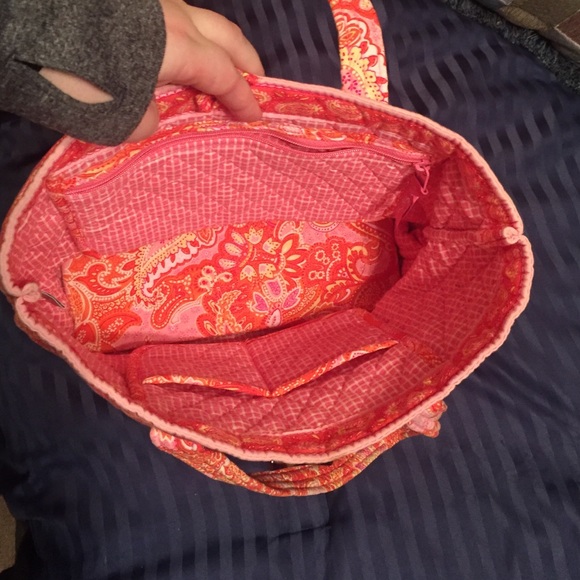 Vera Bradley small purse in sherbert pattern! - Picture 3 of 3