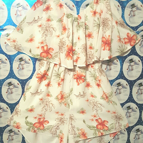 Romper for spring or summer. Perfect condition.