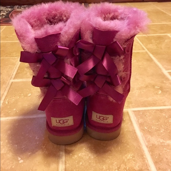 💖Pink Bailey bow ugg💖