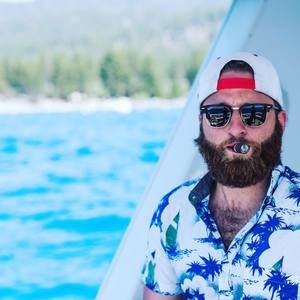 Meet your Posher, Kyle