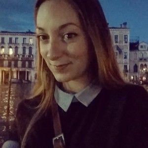 Meet your Posher, Deanna