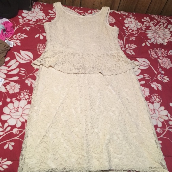 Lace dress