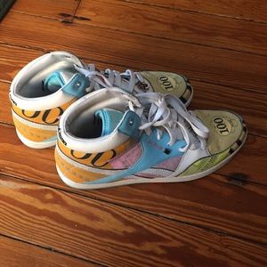 USED IN FILMING Reebok Monopoly high tops