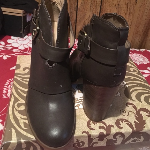 Booties - Picture 2 of 2