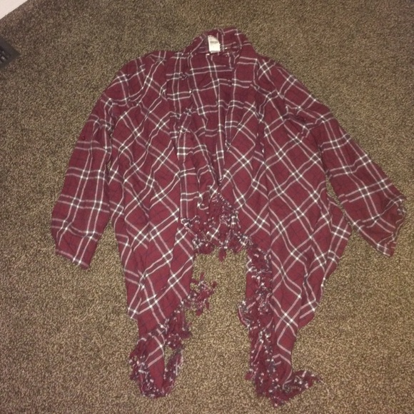 Sweater - Picture 2 of 4