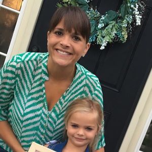 Meet your Posher, Jennifer