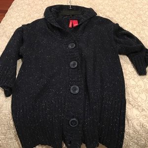 Navy blue sweater. 3/4 length sleeves