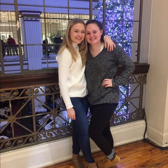 Meet your Posher, Hannah