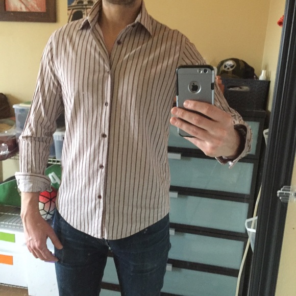 Host Pick  Ben Sherman Long Sleeve Button Down - Picture 2 of 4