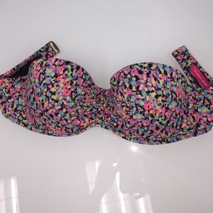 Victoria Secret strapless bathing suit top.