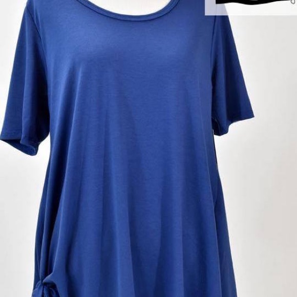 BNWT LuLaRoe Perfect T size M dark blue