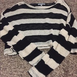 Crop top sweater