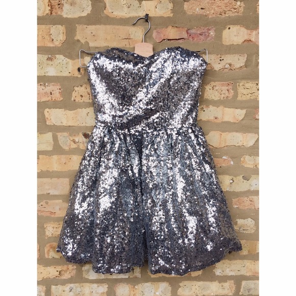 NWT Sweetheart Silver Sequin Dress