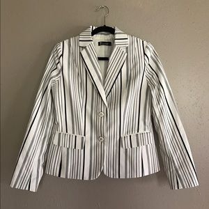 NY&Co Striped Blazer