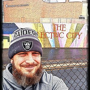 Meet your Posher, Greg