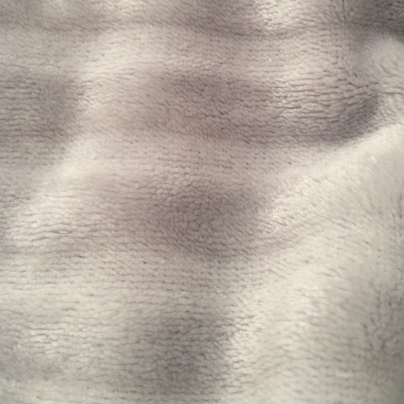 Meet your Posher, Tiffani - Picture 1 of 1