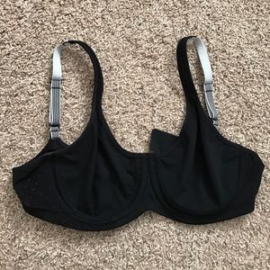 Lululemon wired bra 36D