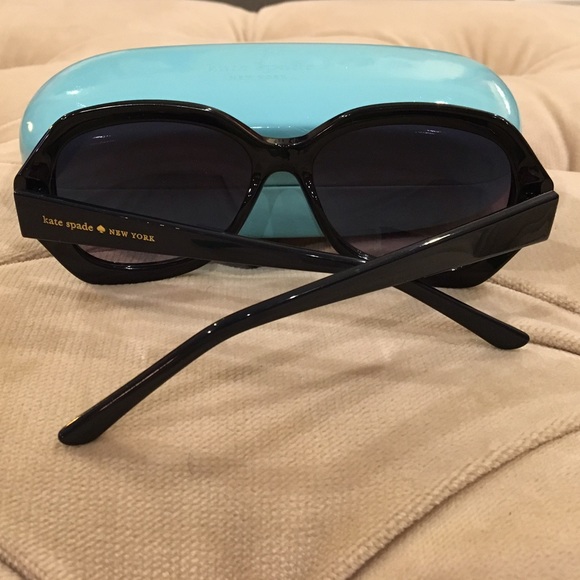 SOLD Authentic Kate Spade sunglasses - Picture 3 of 4