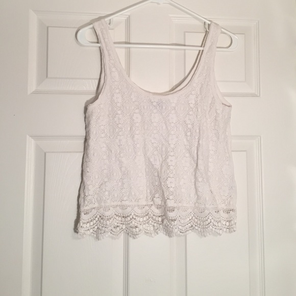 Laced cream American eagle tank