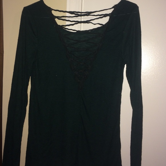 Top - Picture 2 of 3