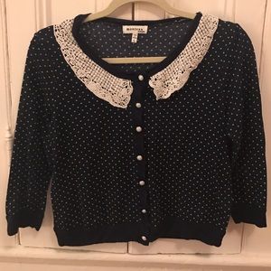 Polka dot cardigan with crochet Peter Pan collar