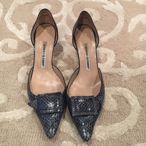 Manolo Blahnik Blue Snake Skin Heels