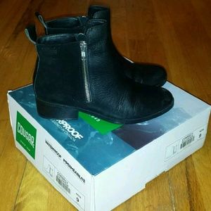 Cougar Brand Black Booties