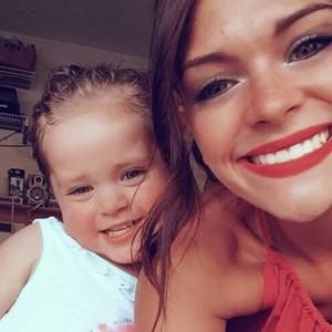 Meet your Posher, Lita