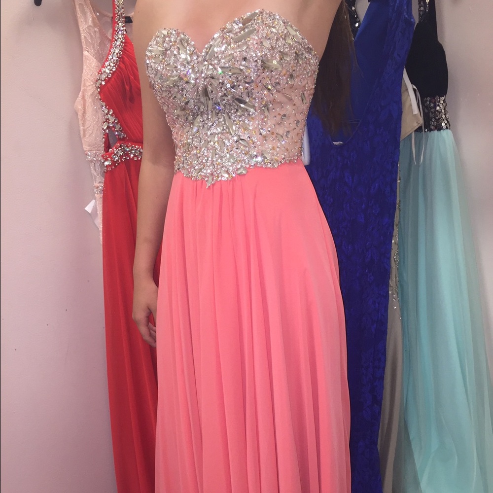 Gorgeous coral colored prom dress for sale!