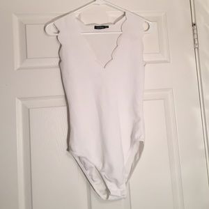 WILL BARGAIN Boohoo white leotard!