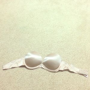 STEAL** Victoria's Secret strapless bra