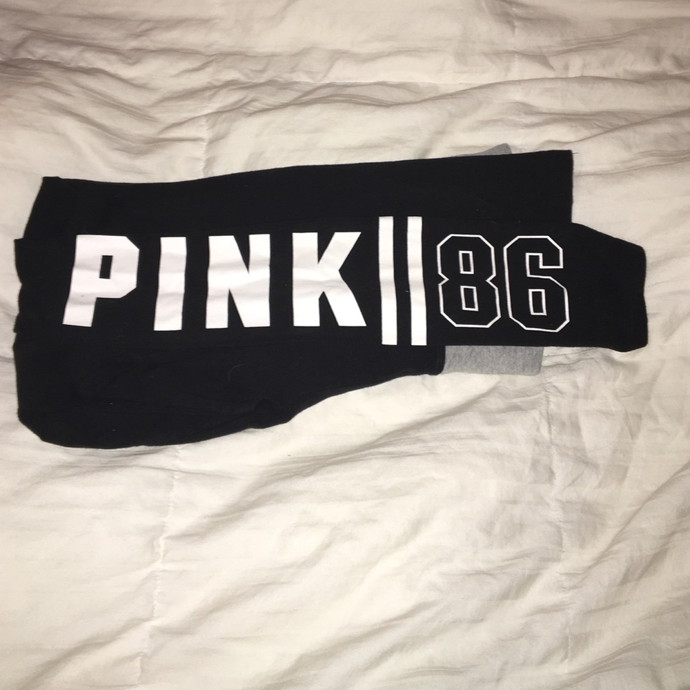 PINK yoga leggings
