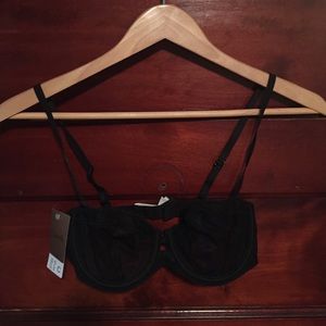 Chantelle black lace bra 32 C.