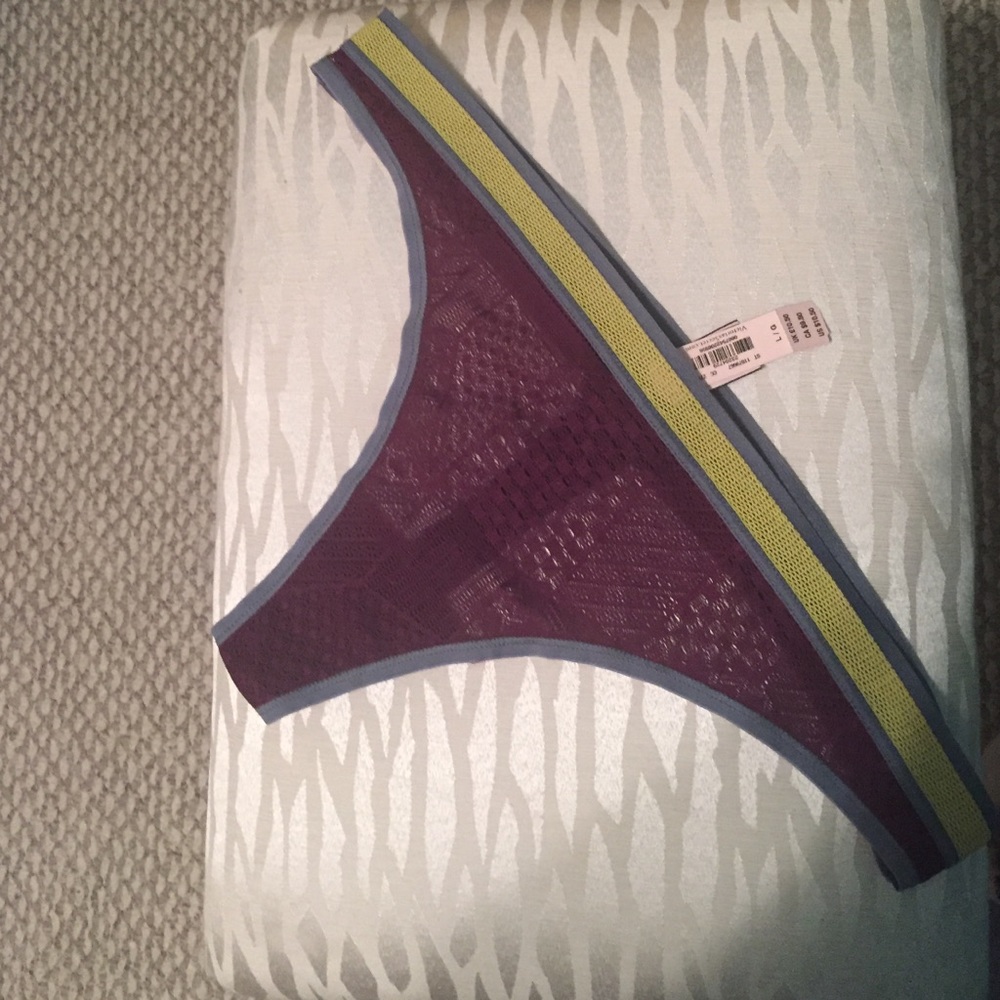 Victoria's Secret Thong NWT
