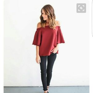 Nwt DO+BE sienna off the shoulder top