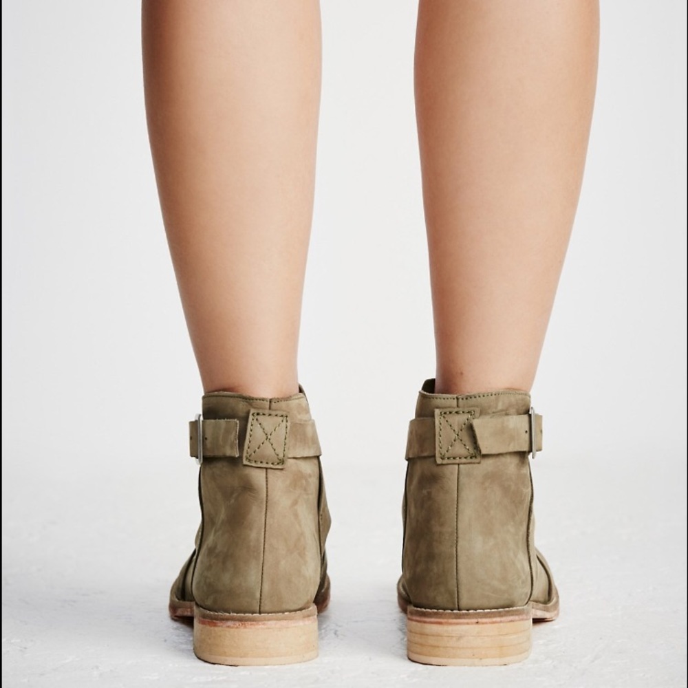 ✨LAST CALL✨ FREE PEOPLE 🌻 Las Palmas Ankle Boots - Picture 3 of 4