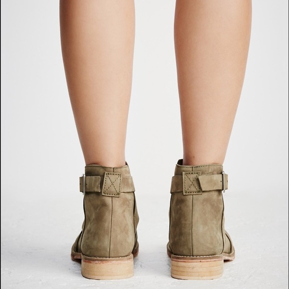 ✨LAST CALL✨ FREE PEOPLE 🌻 Las Palmas Ankle Boots - Picture 3 of 4