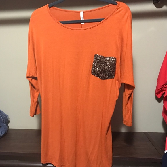 Tunic - Picture 1 of 1