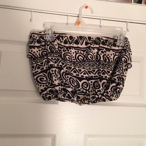 Wet seal sleeveless tribal crop top