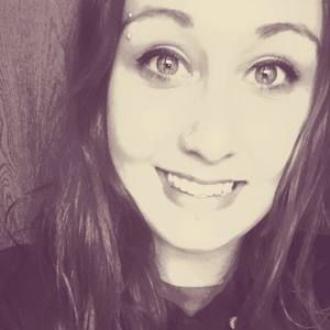 Meet your Posher, Courtney