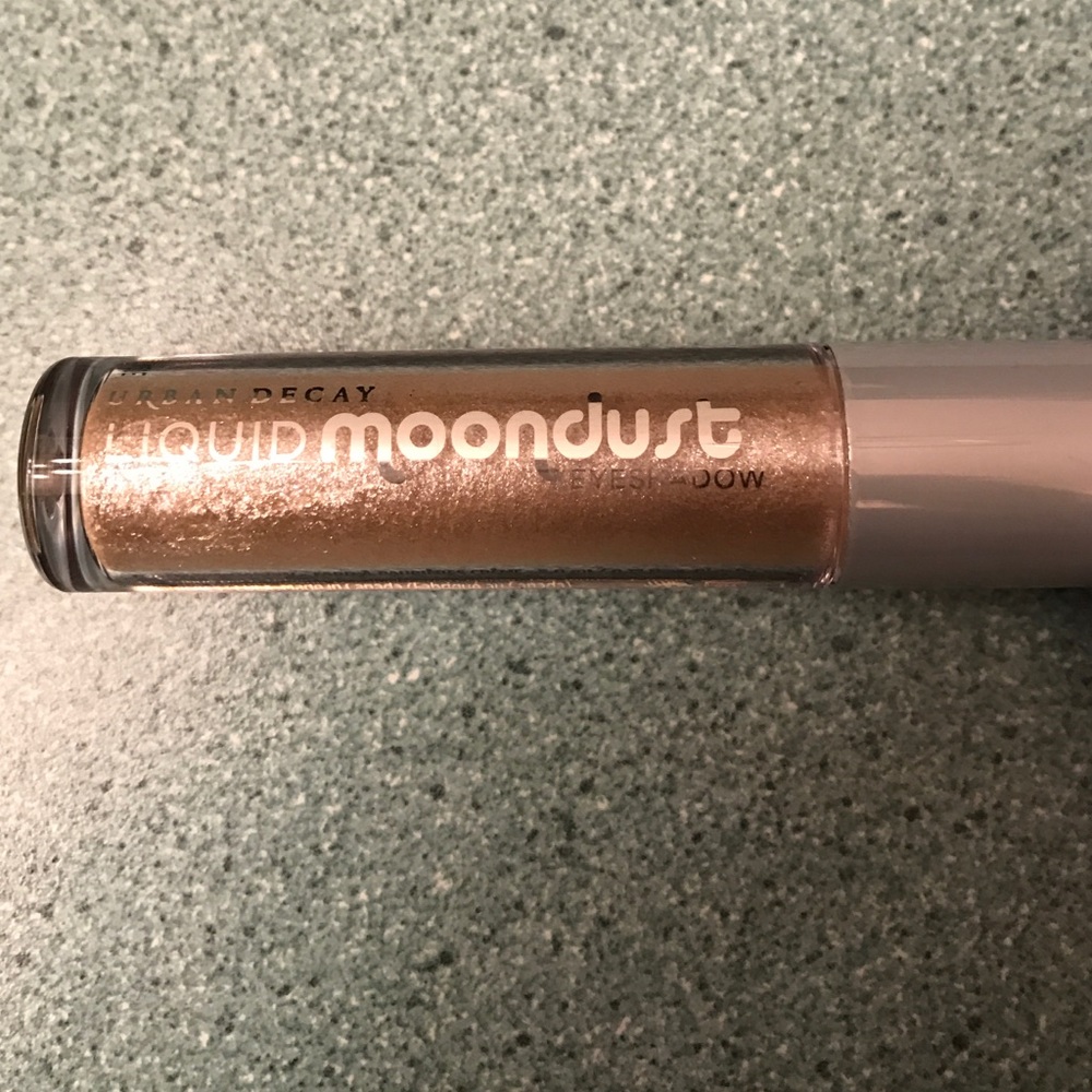 Urban Decay Moondust eyeshadow and bag