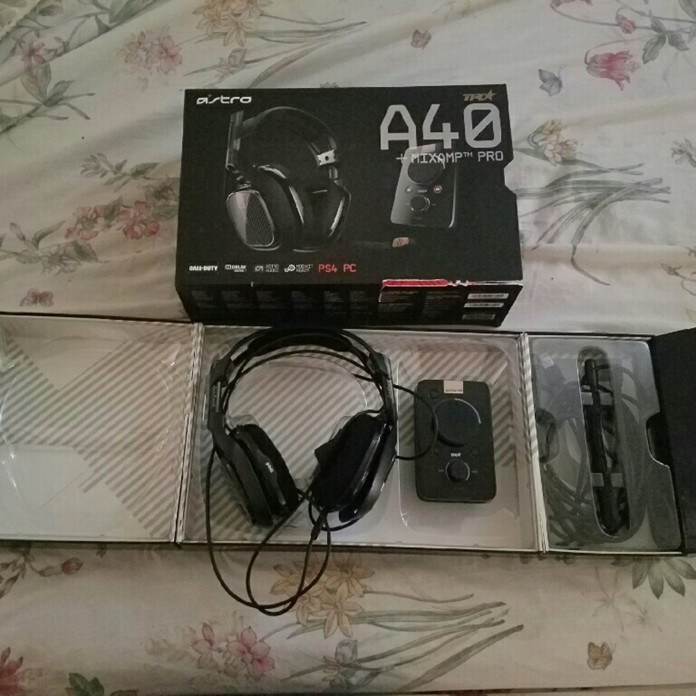 Astro A40 TR with MixAmp Pro PS4
